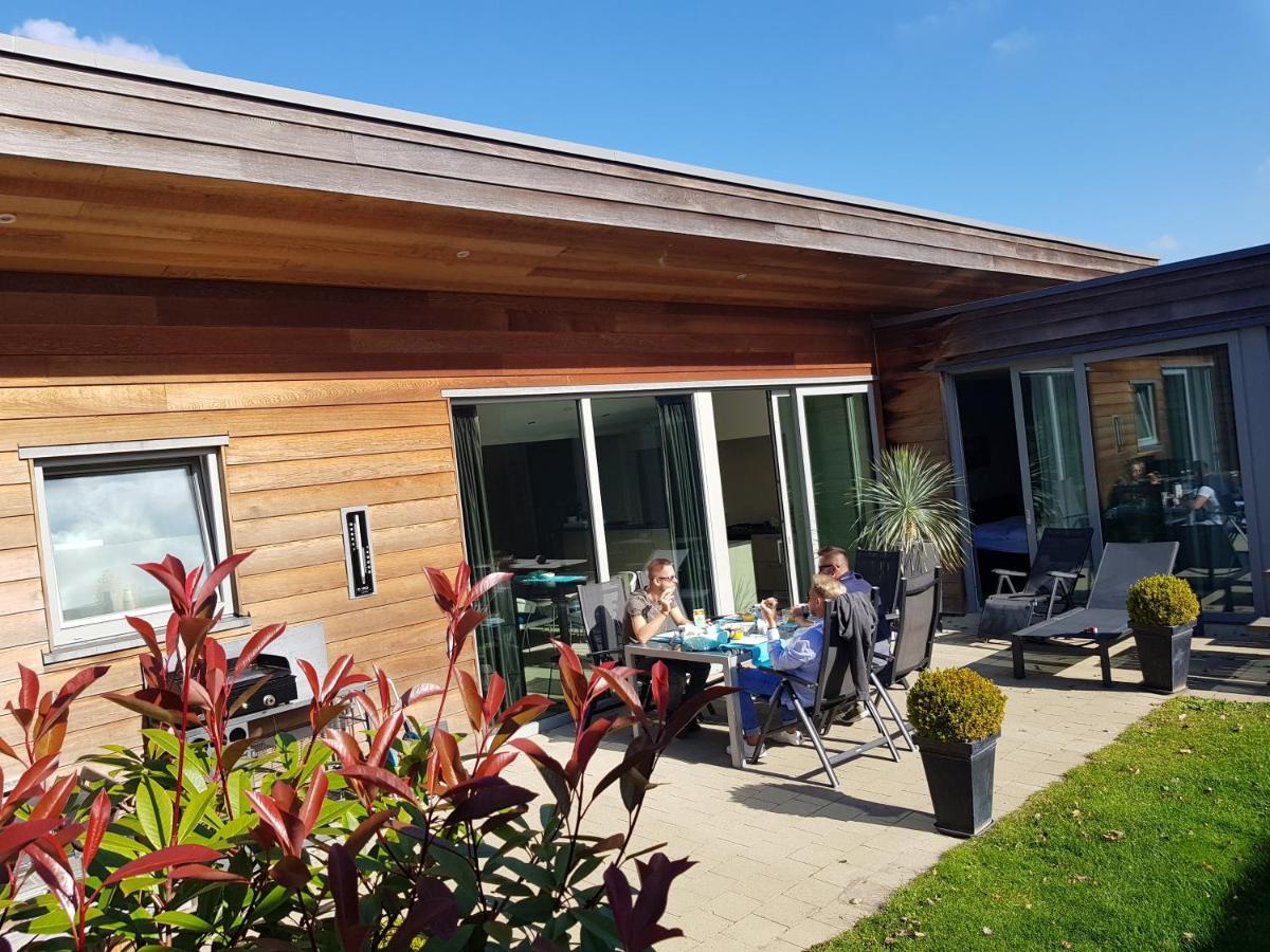Bonnies Beach & Spa Duinnest 카잔바드 외부 사진